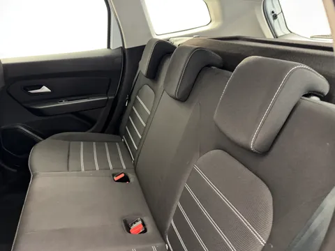 DN23RJZ Dacia Duster 1.0 TCe 90 Comfort 5dr Thumbnail #10