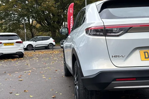 DA72UFR Honda Hr-V 1.5 eHEV Elegance 5dr CVT Thumbnail #31