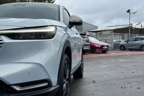 DA72UFR Honda Hr-V 1.5 eHEV Elegance 5dr CVT Thumbnail #33
