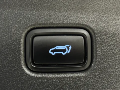 DL71XYP Hyundai Tucson Ultimate Phev 1.6 h T-GDi 13.8kWh Auto 4WD Thumbnail #11