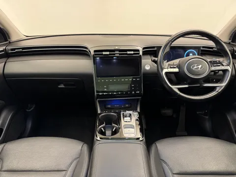 DL71XYP Hyundai Tucson Ultimate Phev 1.6 h T-GDi 13.8kWh Auto 4WD Thumbnail #2