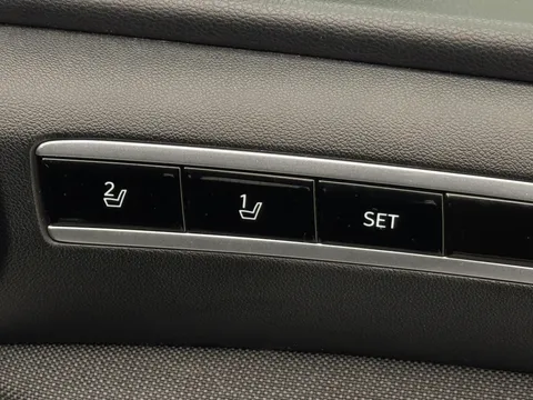 DL71XYP Hyundai Tucson Ultimate Phev 1.6 h T-GDi 13.8kWh Auto 4WD Thumbnail #23