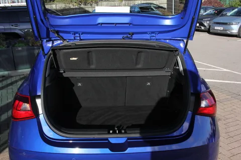 MW72VWF Hyundai i20 1.0T GDi 48V MHD SE Connect 5dr Thumbnail #14