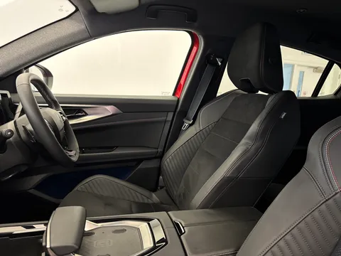 DU25VVL Renault Rafale E-Tech FHEV Techno Esprit Alpine 5dr Auto 4C Thumbnail #14