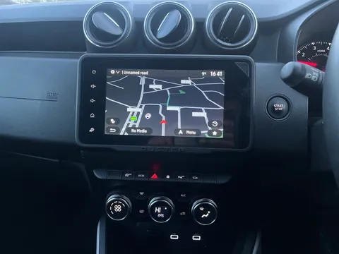 BA72GDO Dacia Duster 1.3 TCe 150 Prestige 5dr EDC Thumbnail #7