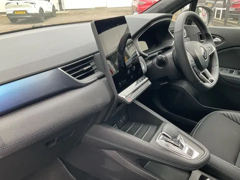 BD74FHP Renault Captur 1.6 E-Tech Full Hybrid 145 Esprit Alpine 5dr Auto Thumbnail #27