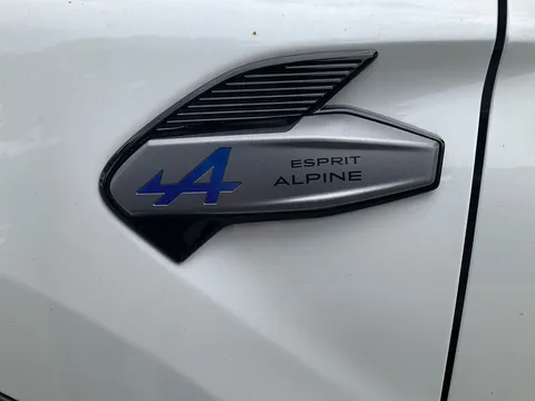 BD74FHP Renault Captur 1.6 E-Tech Full Hybrid 145 Esprit Alpine 5dr Auto Thumbnail #31