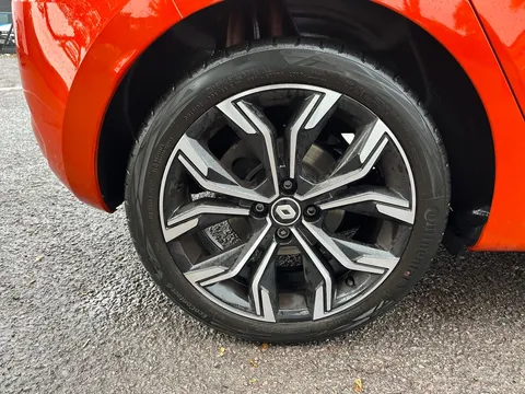 BL22RZA Renault Clio 1.0 TCe 90 SE Edition 5dr Thumbnail #33