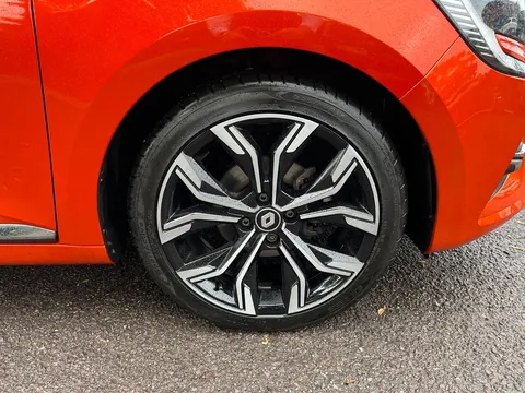 BL22RZA Renault Clio 1.0 TCe 90 SE Edition 5dr Thumbnail #31