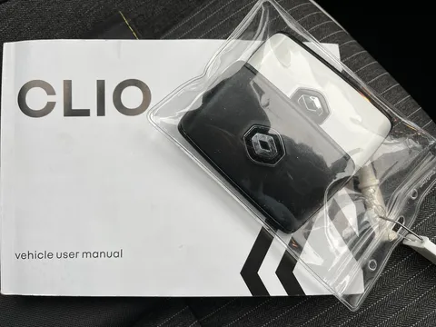 BL22RZA Renault Clio 1.0 TCe 90 SE Edition 5dr Thumbnail #9