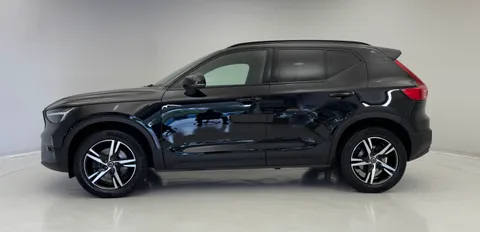 CK73GHF Volvo XC40 2.0 B4P Plus Dark 5dr Auto Thumbnail #11