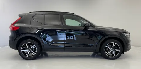 CK73GHF Volvo XC40 2.0 B4P Plus Dark 5dr Auto Thumbnail #12