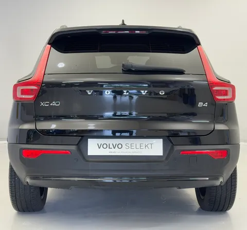 CK73GHF Volvo XC40 2.0 B4P Plus Dark 5dr Auto Thumbnail #14