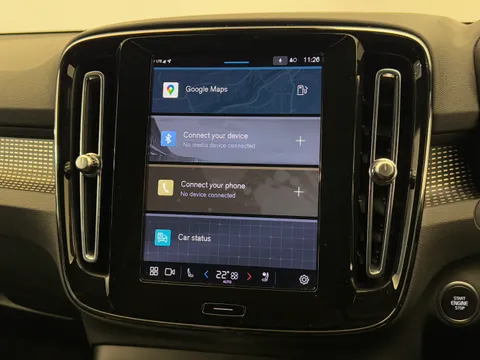 CK73GHF Volvo XC40 2.0 B4P Plus Dark 5dr Auto Thumbnail #33