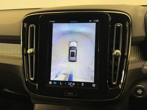 CK73GHF Volvo XC40 2.0 B4P Plus Dark 5dr Auto Thumbnail #34