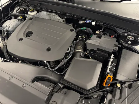 CK73GHF Volvo XC40 2.0 B4P Plus Dark 5dr Auto Thumbnail #36