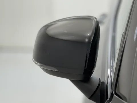 CK73GHF Volvo XC40 2.0 B4P Plus Dark 5dr Auto Thumbnail #37