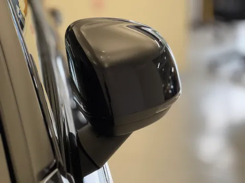 CK73GHF Volvo XC40 2.0 B4P Plus Dark 5dr Auto Thumbnail #38