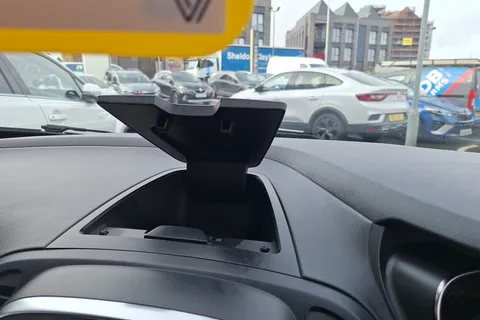 HK69SZL Renault Captur 1.0 TCE 100 Iconic 5dr Thumbnail #38