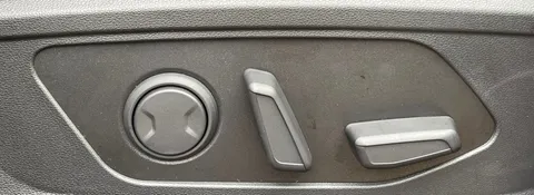 MT75GWY Hyundai Tucson 1.6T 48V MHD Premium 5dr DCT Thumbnail #14