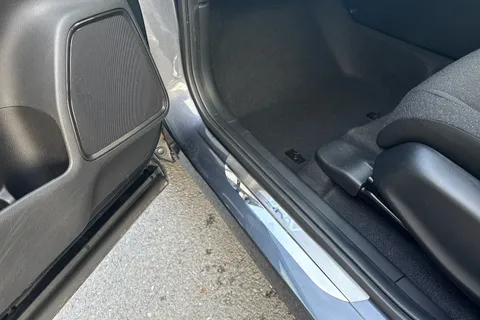 MW72NLG Honda Hr-V 1.5 eHEV Elegance 5dr CVT Thumbnail #15