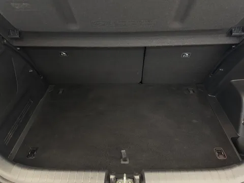 DX72ZWE Hyundai i20 1.0T GDi 48V MHD SE Connect 5dr Thumbnail #10