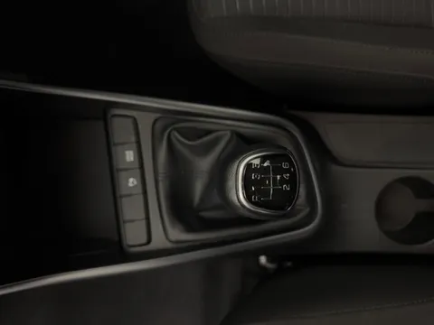 DX72ZWE Hyundai i20 1.0T GDi 48V MHD SE Connect 5dr Thumbnail #16