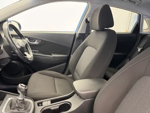 ET21OSZ Hyundai Kona 1.0 TGDi 48V MHEV Premium 5dr Thumbnail #13