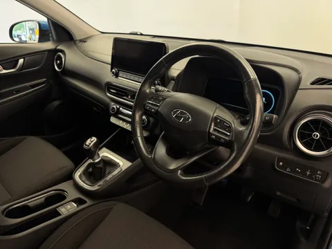 ET21OSZ Hyundai Kona 1.0 TGDi 48V MHEV Premium 5dr Thumbnail #20