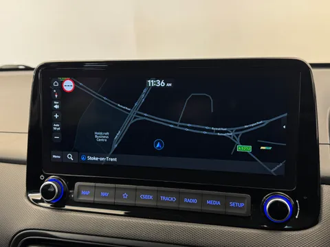 ET21OSZ Hyundai Kona 1.0 TGDi 48V MHEV Premium 5dr Thumbnail #24