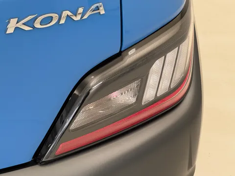 ET21OSZ Hyundai Kona 1.0 TGDi 48V MHEV Premium 5dr Thumbnail #34