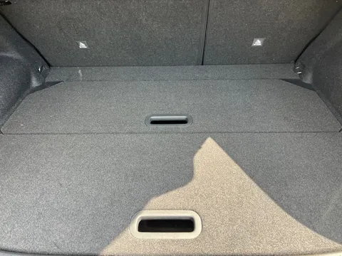 OW24WEP Nissan Qashqai 1.3 DiG-T MH 158 N-Design 5dr Xtronic Thumbnail #18