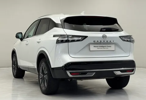 OW24WDN Nissan Qashqai 1.3 DiG-T MH 158 Tekna 5dr Thumbnail #11