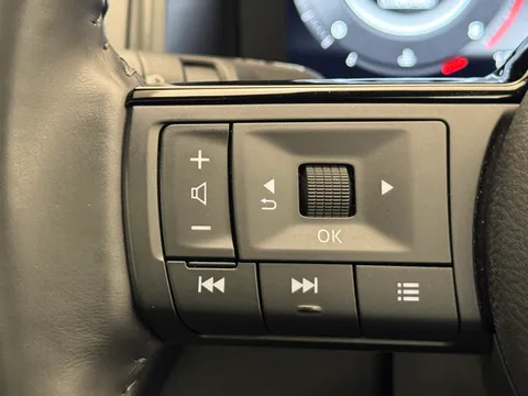 OW24WDN Nissan Qashqai 1.3 DiG-T MH 158 Tekna 5dr Thumbnail #26