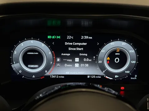 OW24WDN Nissan Qashqai 1.3 DiG-T MH 158 Tekna 5dr Thumbnail #33