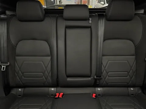 OW24MWE Nissan Qashqai 1.3 DiG-T MH N-Design 5dr Thumbnail #22