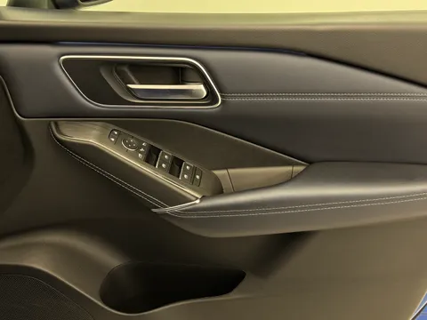 KM73VPZ Nissan Qashqai 1.3 DiG-T MH 158 Tekna 5dr Xtronic Thumbnail #21