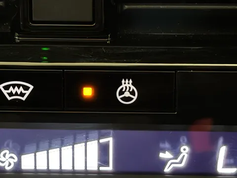 KM73VPZ Nissan Qashqai 1.3 DiG-T MH 158 Tekna 5dr Xtronic Thumbnail #30