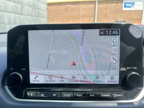 FE22MYJ Nissan Qashqai 1.3 DiG-T MH Tekna 5dr Thumbnail #13