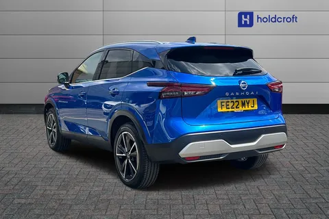 FE22MYJ Nissan Qashqai 1.3 DiG-T MH Tekna 5dr Thumbnail #8