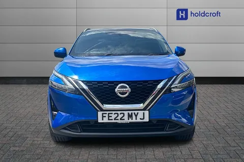 FE22MYJ Nissan Qashqai 1.3 DiG-T MH Tekna 5dr Thumbnail #5