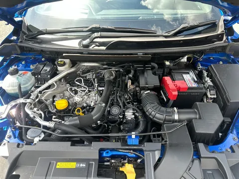 FE22MYJ Nissan Qashqai 1.3 DiG-T MH Tekna 5dr Thumbnail #27