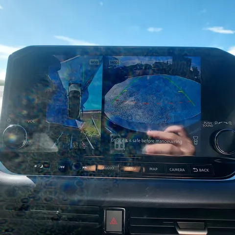 DX22YUH Nissan Qashqai 1.3 DiG-T MH 158 Tekna 5dr Thumbnail #24