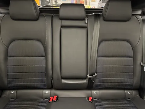 KM73UVZ Nissan Qashqai 1.3 DiG-T MH Tekna 5dr Thumbnail #19