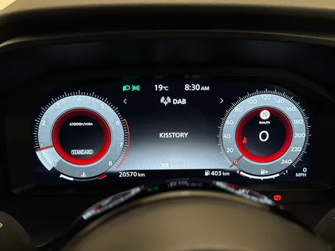 KM73UVZ Nissan Qashqai 1.3 DiG-T MH Tekna 5dr Thumbnail #31