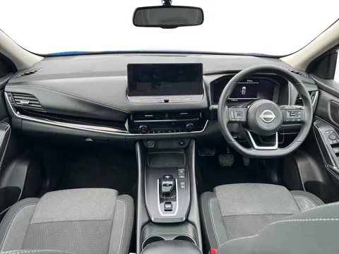 OV24KVX Nissan Qashqai 1.5 E-Power N-Connecta 5dr Auto Thumbnail #4