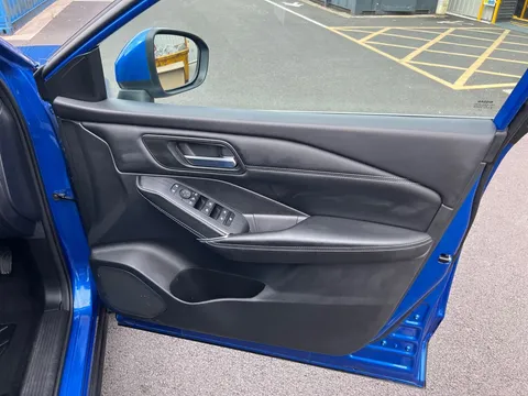 OV24KVX Nissan Qashqai 1.5 E-Power N-Connecta 5dr Auto Thumbnail #17