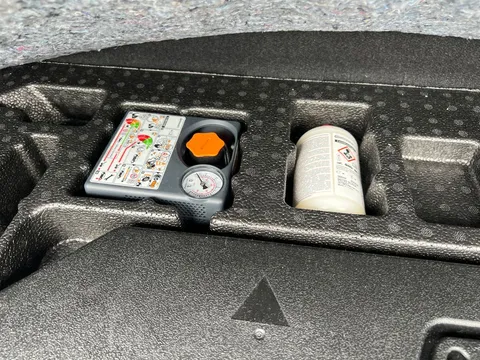 OV24KVX Nissan Qashqai 1.5 E-Power N-Connecta 5dr Auto Thumbnail #19