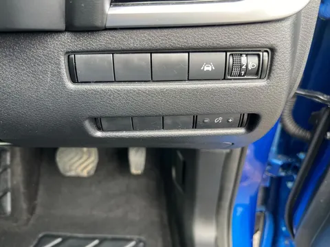 OV24KVX Nissan Qashqai 1.5 E-Power N-Connecta 5dr Auto Thumbnail #22