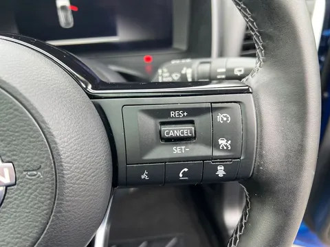 OV24KVX Nissan Qashqai 1.5 E-Power N-Connecta 5dr Auto Thumbnail #23